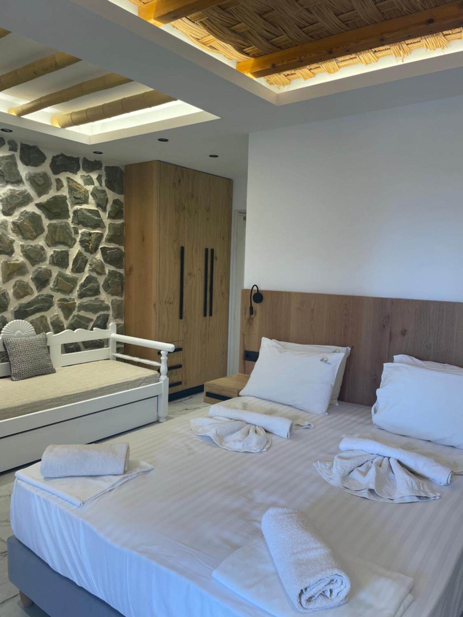 Acti Plaka Hotel Екстериор снимка