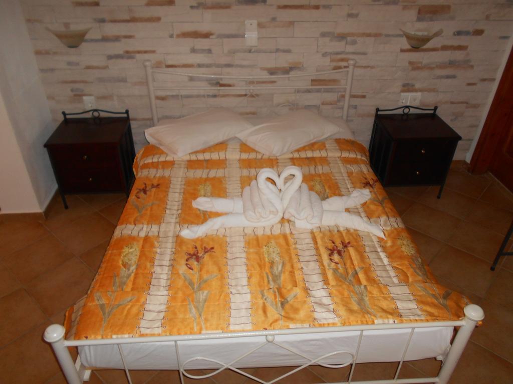 Acti Plaka Hotel Екстериор снимка